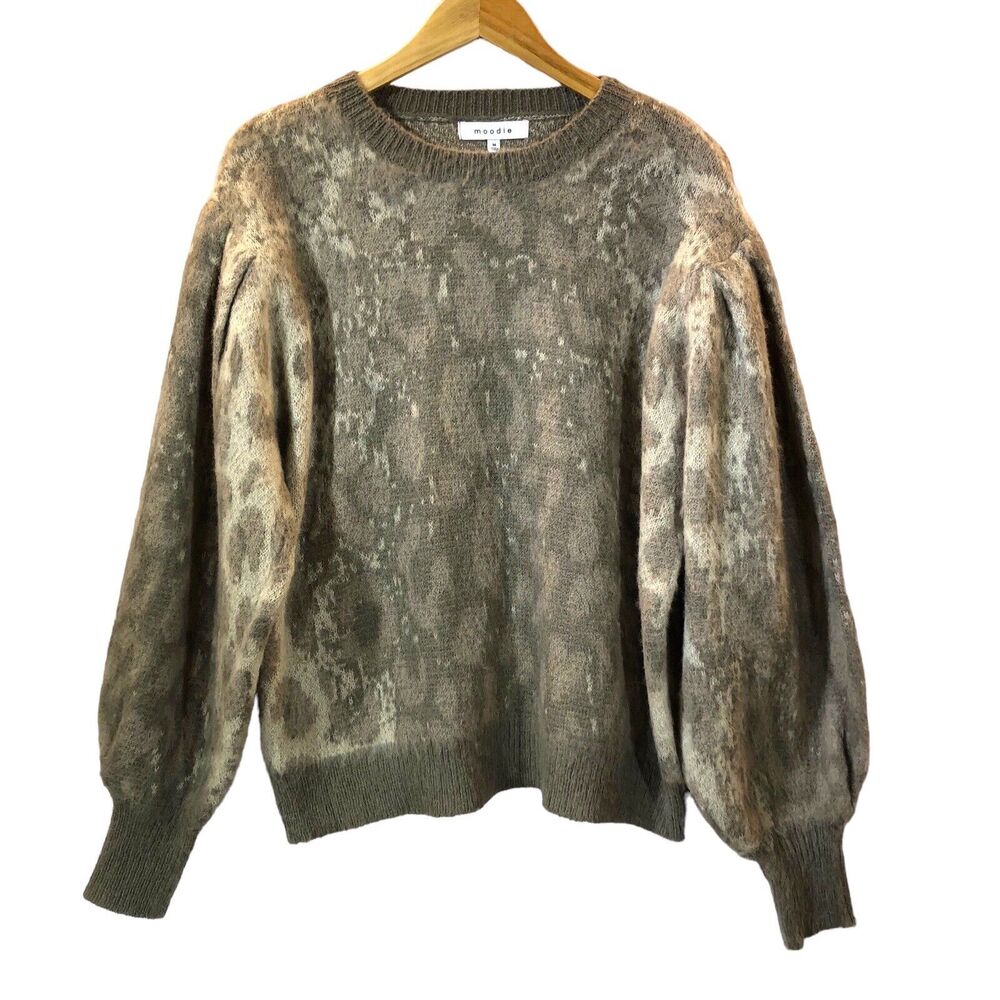 Moodie Leopard Balloon Sleeve Sweater Womens Medium Brown Beige Animal Print NWT